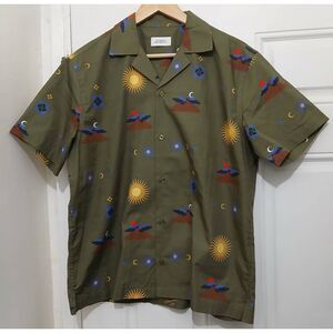 Saturday nyc mens medium olive army green shirt galactic art wear short sleeve